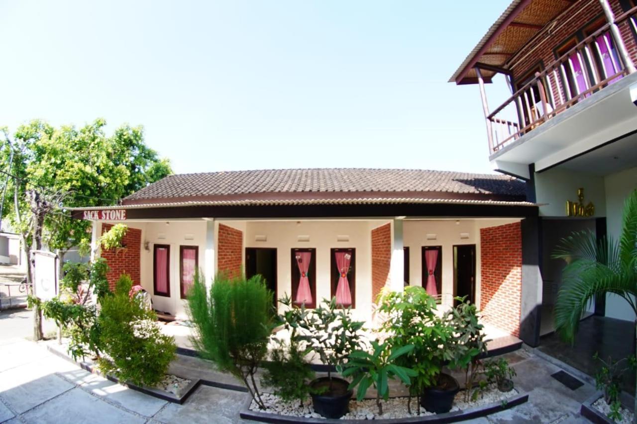 Watukarung Sackstone Guesthouse Kalak Kültér fotó