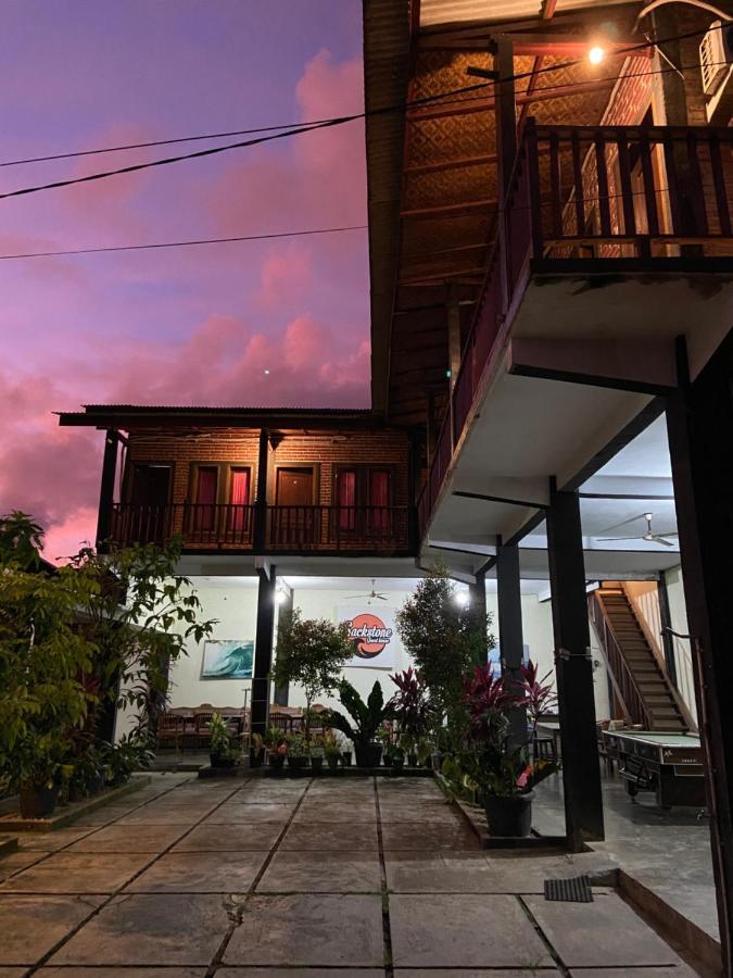 Watukarung Sackstone Guesthouse Kalak Kültér fotó
